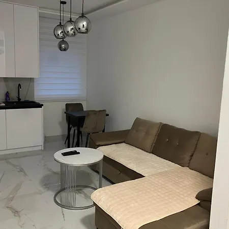 Centar Banjaluka 아파트 바냐루카